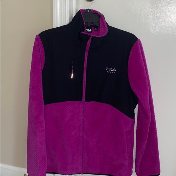 Fila Jackets & Blazers - Fila jacket (🎃3 for 12🎃)